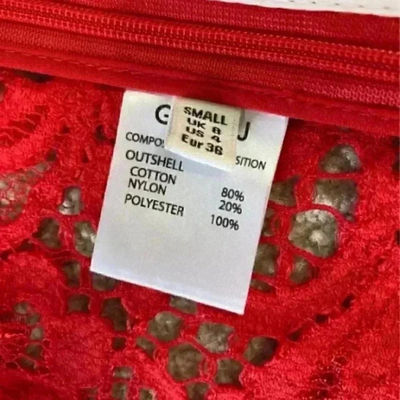 Goen.J ruby red white lace bomber jacket in size 4 - Picture 8 of 9